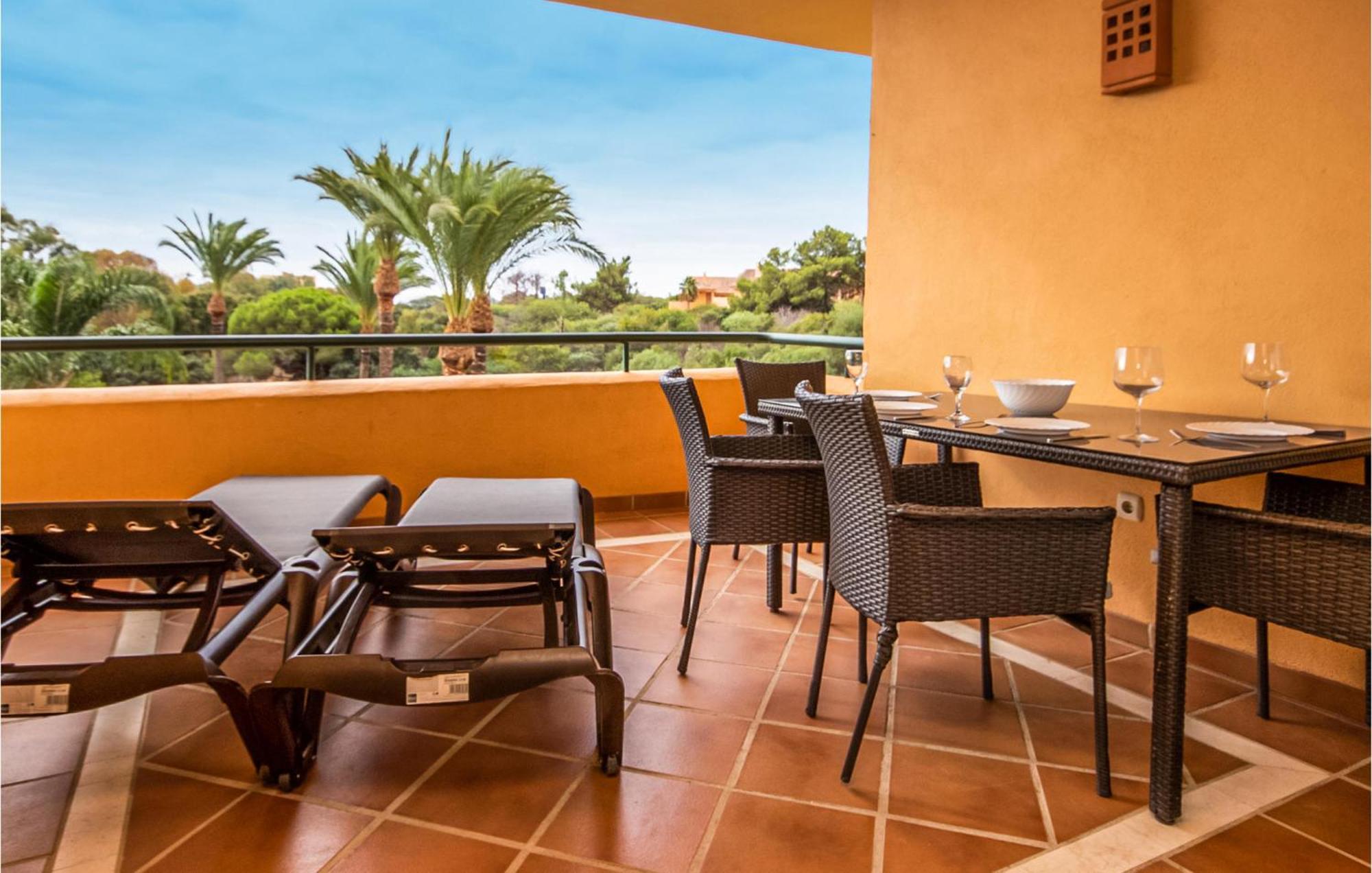 Beautiful Apartment In Marbella-Elviria Екстер'єр фото